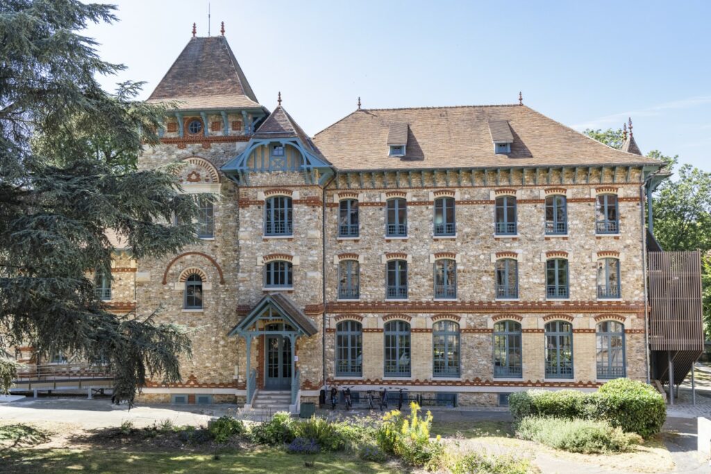 étudier à Saint Germain en laye